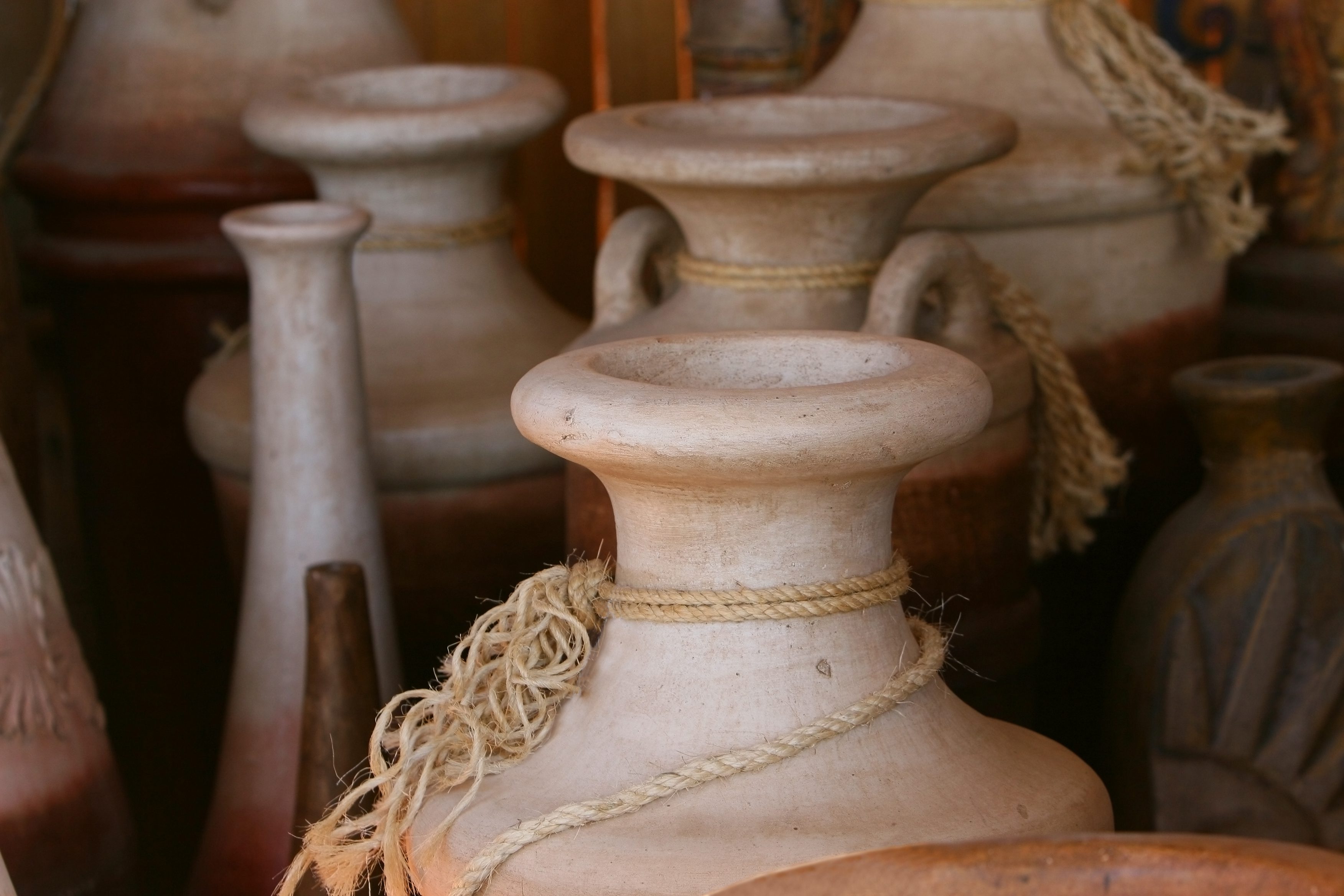 ancient-jars